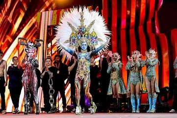 Tapicería Peñate, de Telde, se lleva el tercer premio del concurso de Maquillaje Corporal de 'Studio 54'/Lpcarnaval.